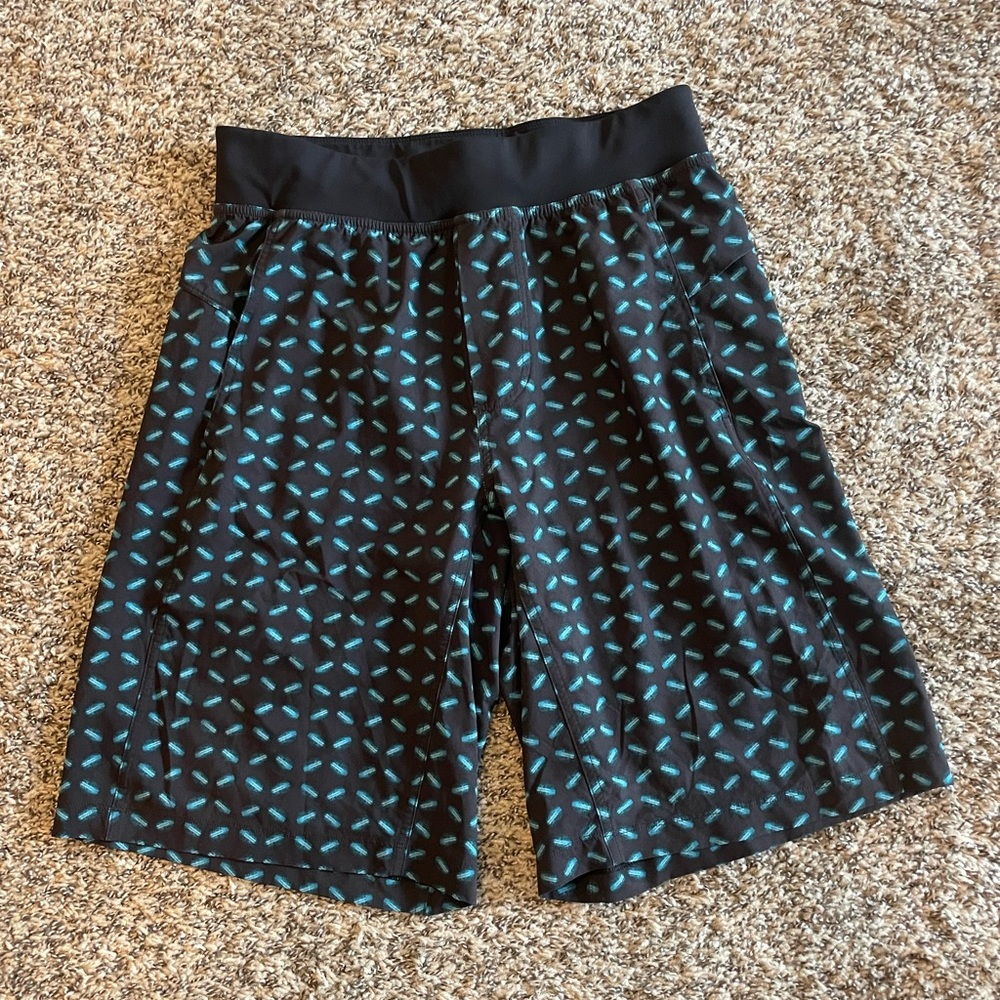 Lululemon Men’s Shorts Size Small